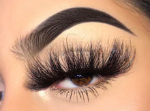Load image into Gallery viewer, 3D Faux Mink Eyelashes- Ari
